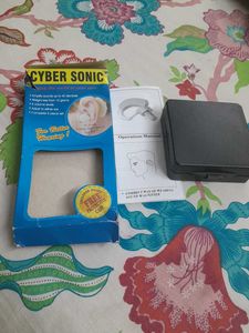 Cyber Sonic Very Small Hearing Aid Brand New Unuse