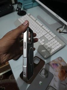 Protective iPhone Case with MagSafe