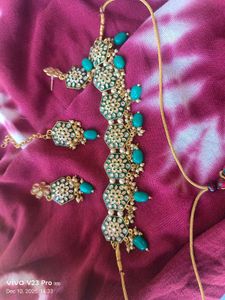 Elegant Green & Gold Jewelry Set