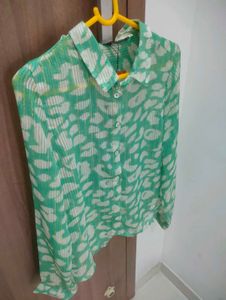 Chic Green Animal Print Button-Up Shirt