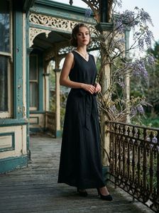 Elegant Black Maxi Dress
