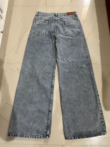 2- Jeans