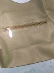 FOX LEATHER HANDBAGS