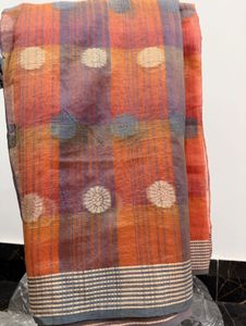 Elegant Cotton Saree with Checkered Pattern
