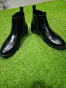Leather boots