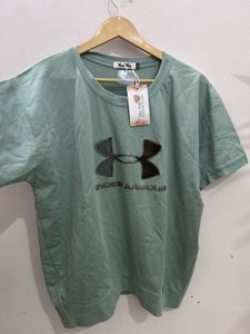 Under Armour T-Shirt