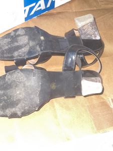 Stylish Black Block Heel Sandals