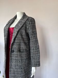 Chic Plaid overCoat FIXED RATE NO BARGAINING
