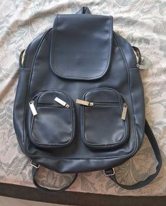 🎒 Chic Blue rFaux Leather Backpack