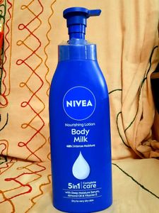 Nivea Nourishing Body Milk Lotion