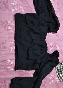 Chic Black Ruffled Blouse