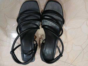Black Strappy H&M Sandals