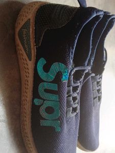 Navy colour shoes