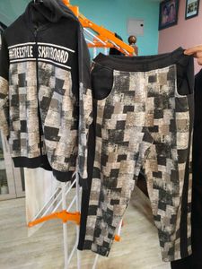 Stylish Tracksuit Set