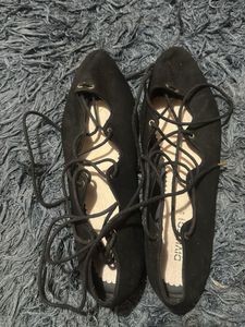 H&M Black Lace-Up Flats