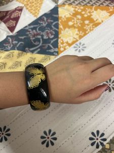 Import Quality - Black With Brass Butterfly Bang