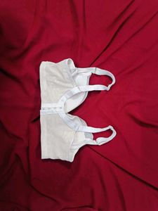 🇳🇿💫🎀Comfortable White Lace Bra