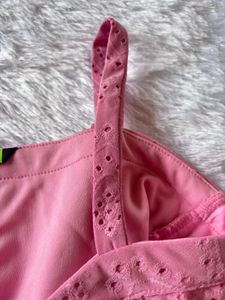 ❗️Sale❗️Pinterest Pink Tokyo Talkies Crop Top