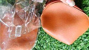 MyGlamm Brown Faux Leather Coin Pouch (2)