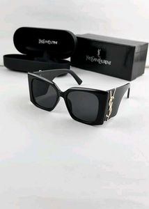 YSL Sunglass 👓
