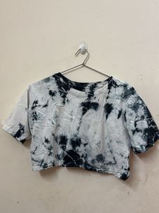 Tie-Dye Crop T-Shirt