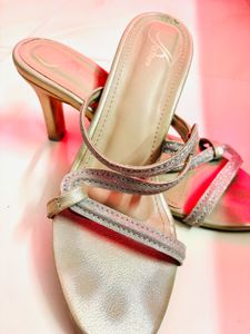 Stylish Embellished Flat Sandals