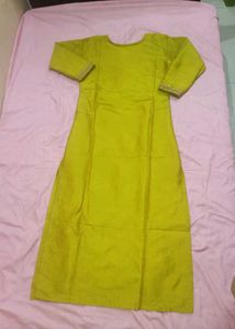 Primium Silk fabric kurti set