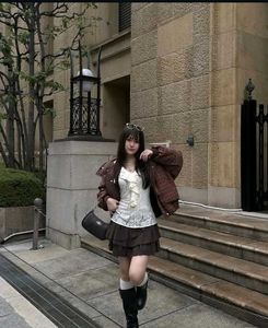 Elegan Ruffle skirt