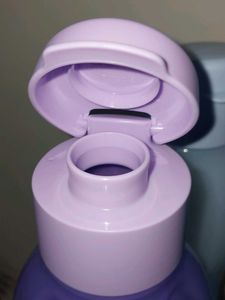 750ml Flip Bottle New Tupperware