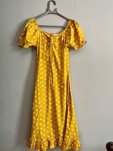 Yellow Polka Dot Dress🌼💛