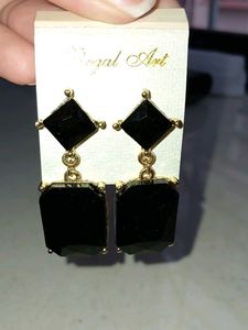Elegant Black Gemstone Earrings