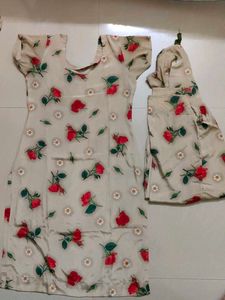 Elegant Rose Print Kurta Set