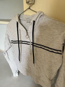 Westside - Gray Cropped Hoodie with Zipper - Size