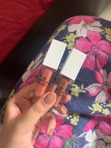 Blur lip gloss. (full version not mini)