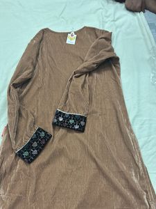 Embellished Velvet Kurta