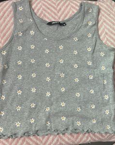 Gray Daisy Print Tank Top