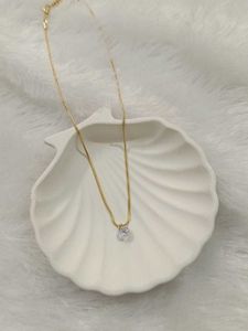 Elegant Solitaire Diamond Necklace