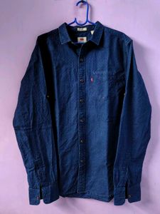 Levi's Men's Blue shirt