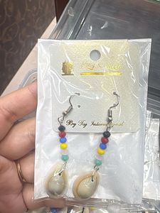 Fashionable Leaf Drop Earrings
