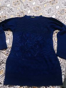 Stylish Blue Sweater Top