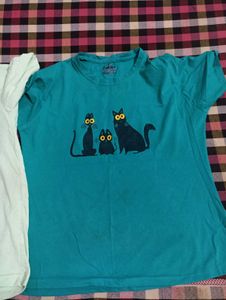 Bundle of 2 Graphic T-Shirts