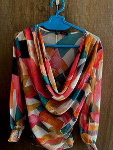 Chic Abstract Print Draped Top