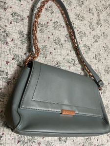 Stylish Grey Chain Shoulder Bag