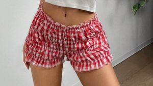Ruffle straight leg shorts