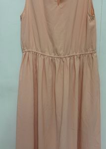 Peach Veromoda Sleeveless Gown