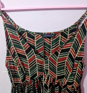 Stylish V-Neck Sleeveless Printed Top