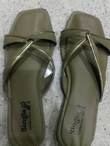 Stylish Women's Flat Sandals