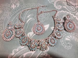 Stunning Blue Stone Jewellery Set