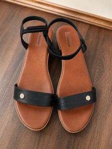 Stylish Black Wedge Sandals