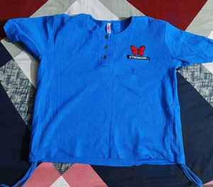 2pc Women's T-Shirt Bundle Blue and Red